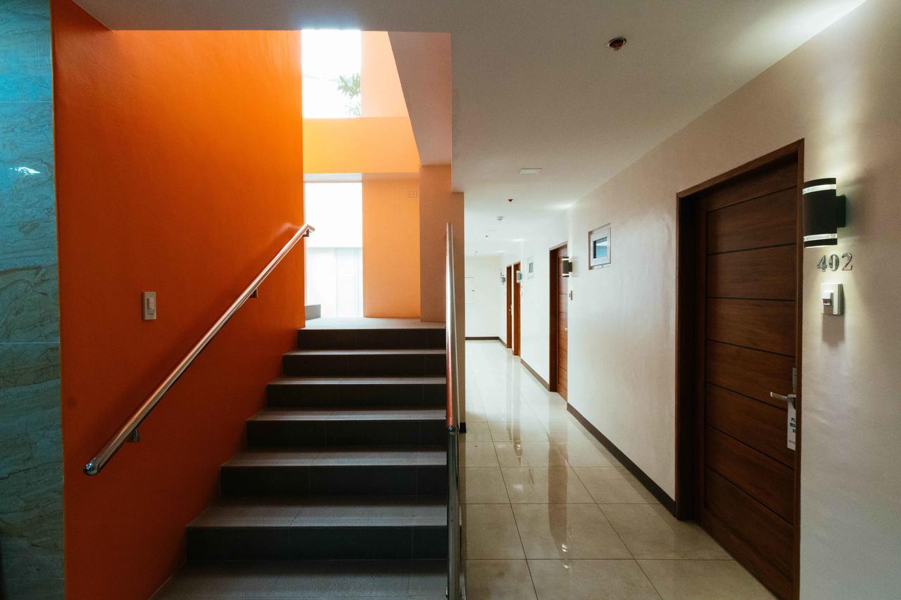 Reddoorz Premium @ Sampaloc Makati Hotel Makati City Exterior photo