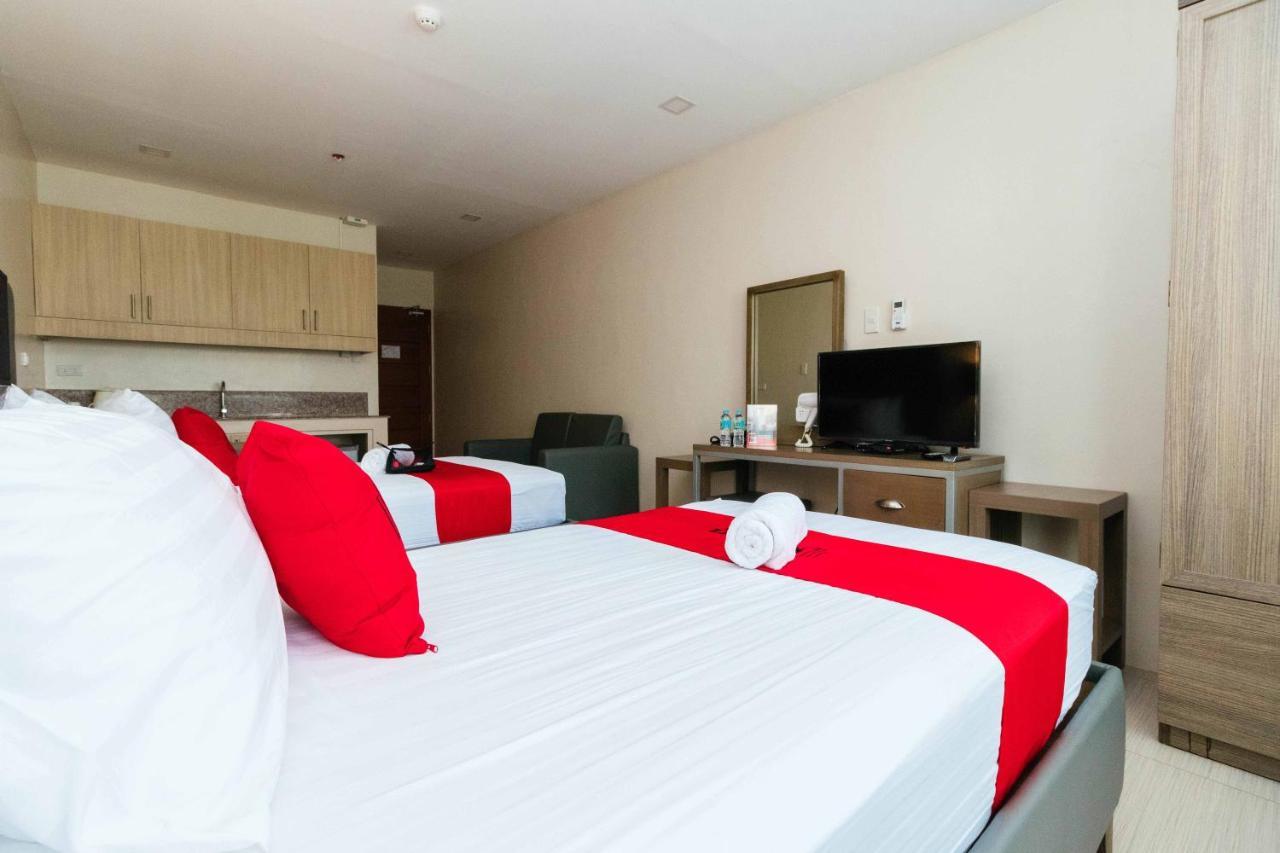Reddoorz Premium @ Sampaloc Makati Hotel Makati City Exterior photo